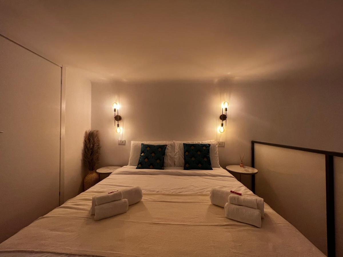 Apartament Regina Milano In Porta Romana 2 - Sky Tv, Wifi E Breakfast Box Zewnętrze zdjęcie