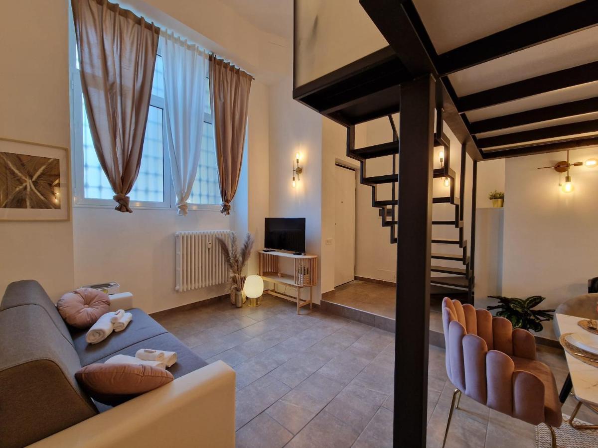 Apartament Regina Milano In Porta Romana 2 - Sky Tv, Wifi E Breakfast Box Zewnętrze zdjęcie