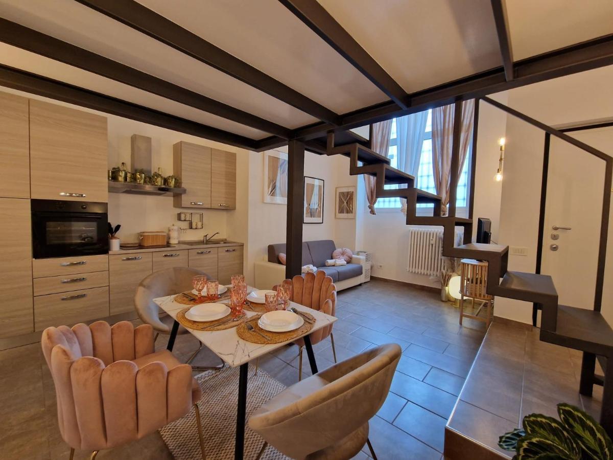 Apartament Regina Milano In Porta Romana 2 - Sky Tv, Wifi E Breakfast Box Zewnętrze zdjęcie